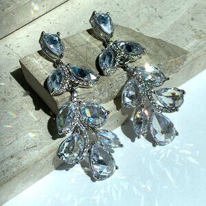 NEW~ Anthropologie APPLES & FIGS Fantasy Floral Palace Earrings